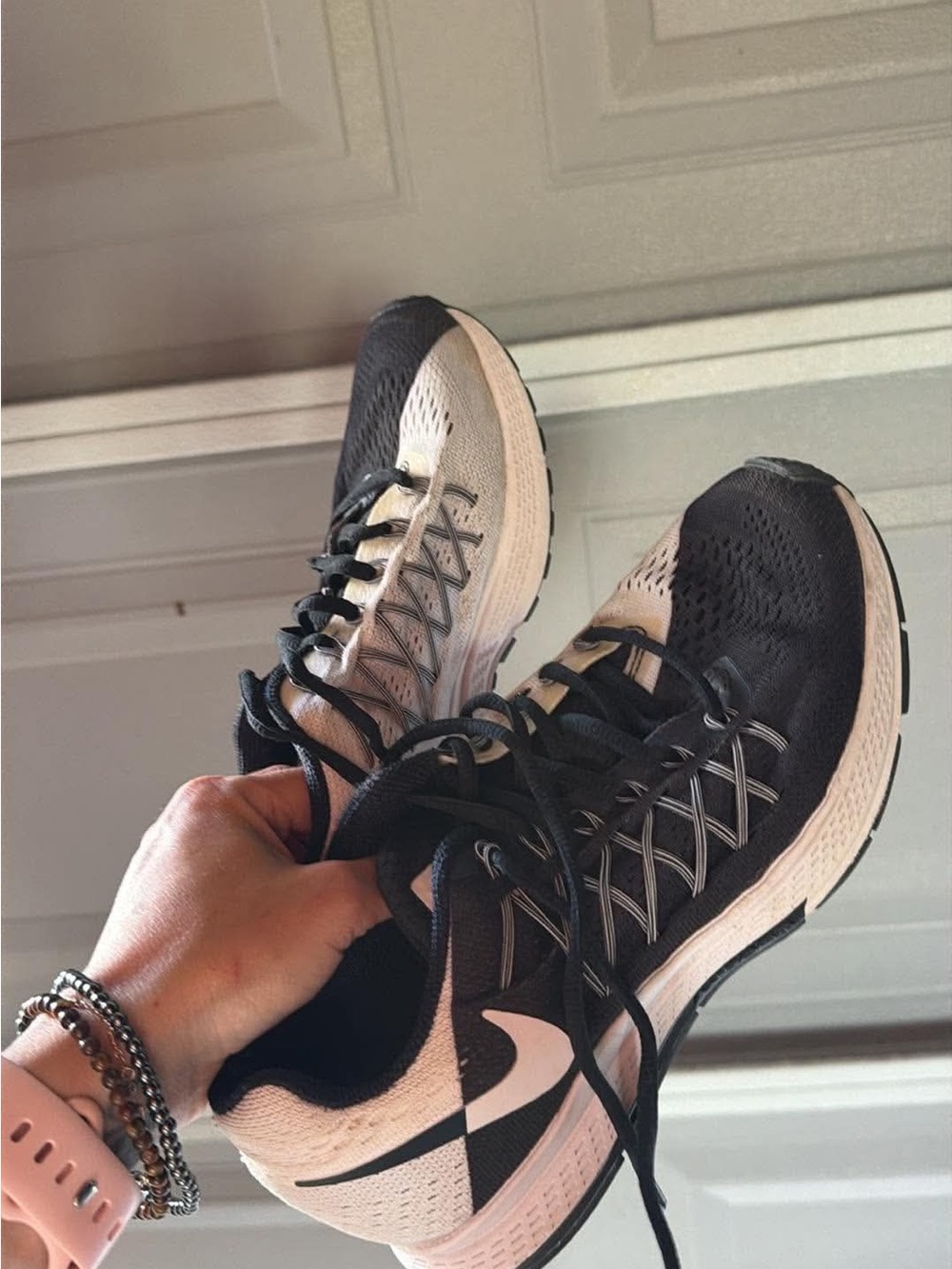Nike Black and White Women's Running Shoes